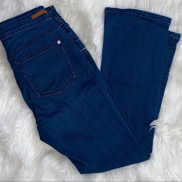 Pilcro and the Letterpress High-Rise Bootcut Jeans - Picture 3 of 14